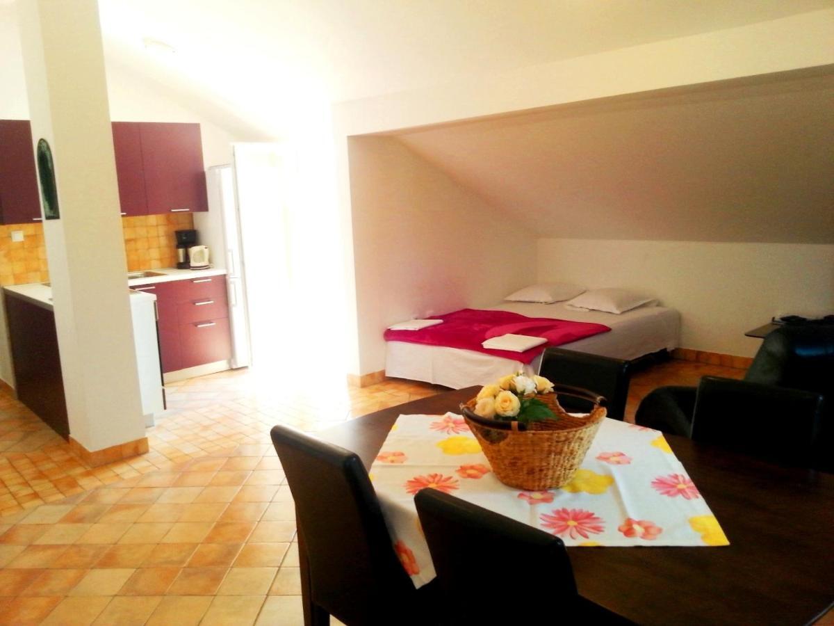 Apartman Moro *